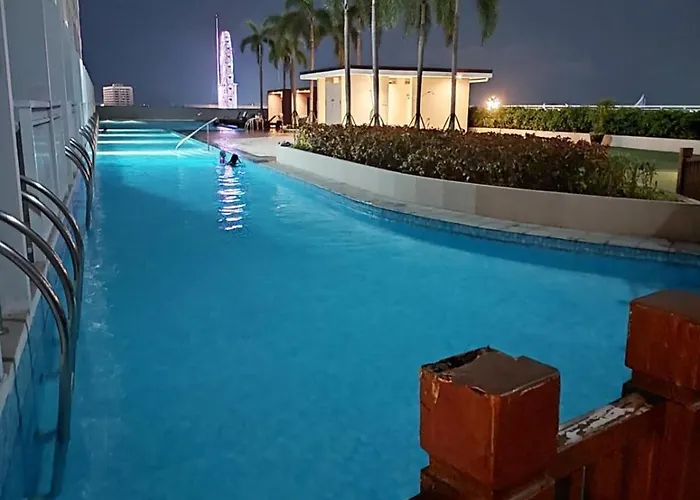 Cozy Staycation In Pasay Appartamento
