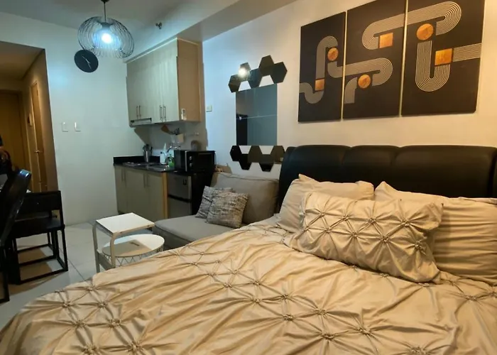 Cozy Staycation In Pasay Appartamento *